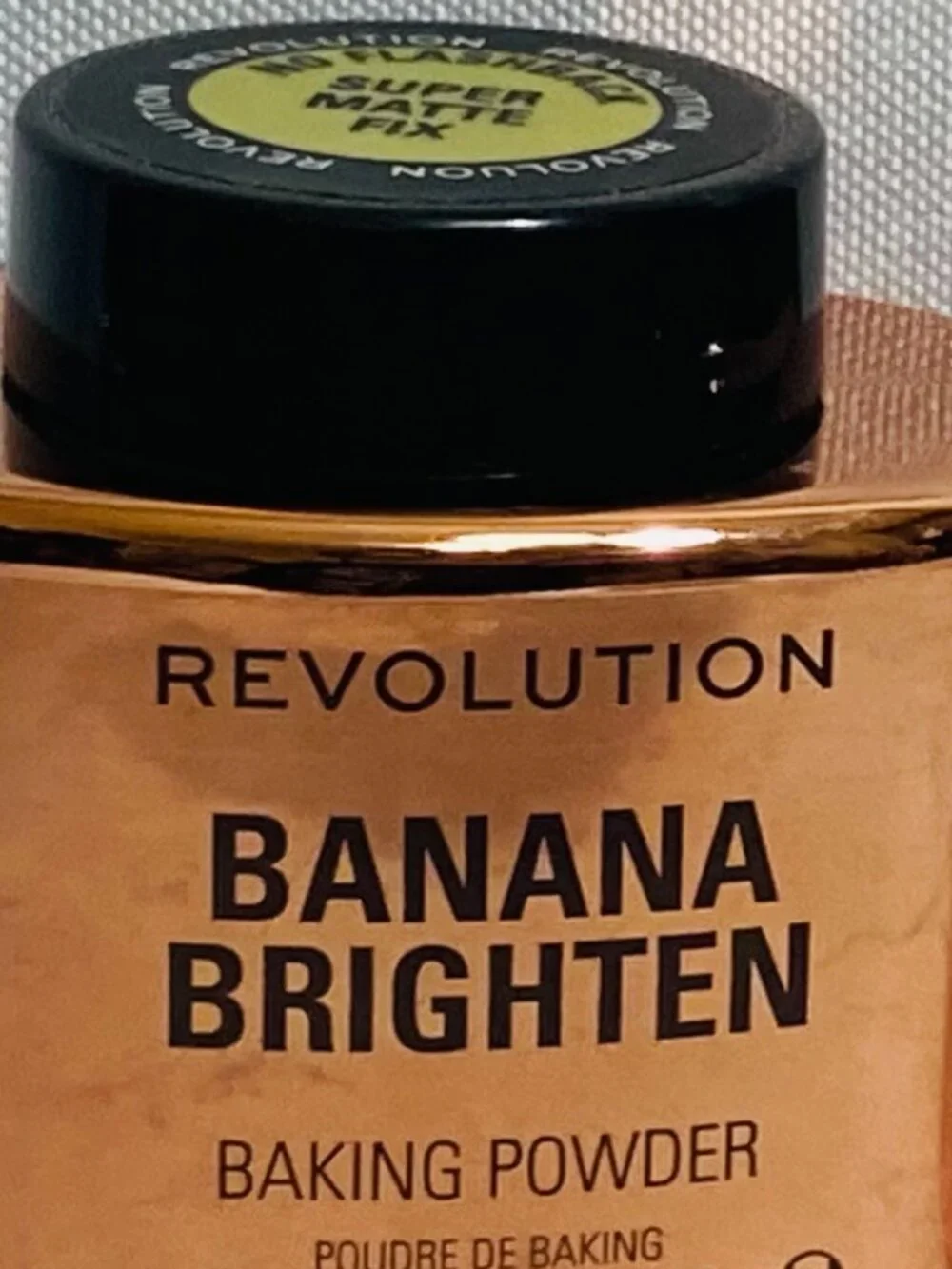 ✨ Revolution Banana Brighten Baking Powder Duo ✨